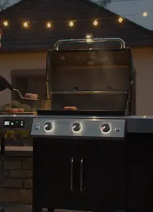 A Weber Winter BBQ: Jones knows!