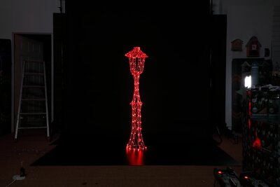 1.5M Colour Changeable White Wicker Lamp Post With Remote - image 3