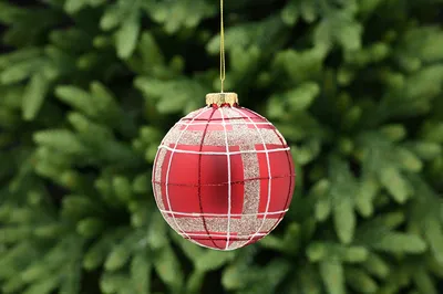 10cm red tartan glass ball