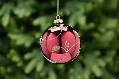 10cm shiny burgundy glass ball-gold leaf