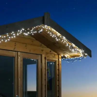 1800 White Diamond Cluster Conn. Leds-Ts