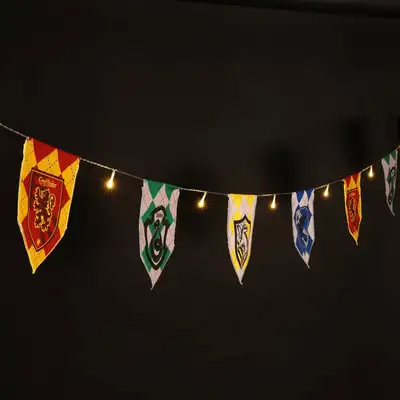 8 Quidditch Bunting Lights