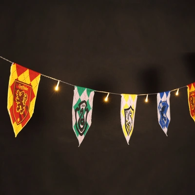 8 Quidditch Bunting Lights - image 2