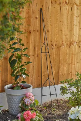 Easy Obelisk - 0.9m - image 1