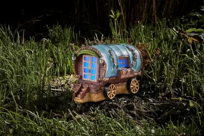 Gypsy Rose Caravan - Elvedon Collection