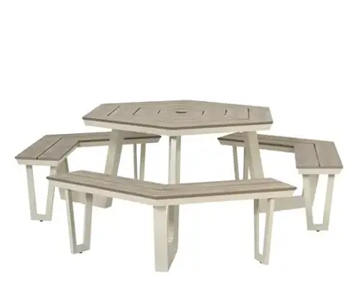 Lund Off-White Picnic Table Aluminum
