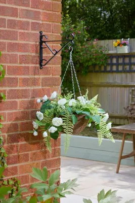 Regal Basket - Rose Sensation - image 1